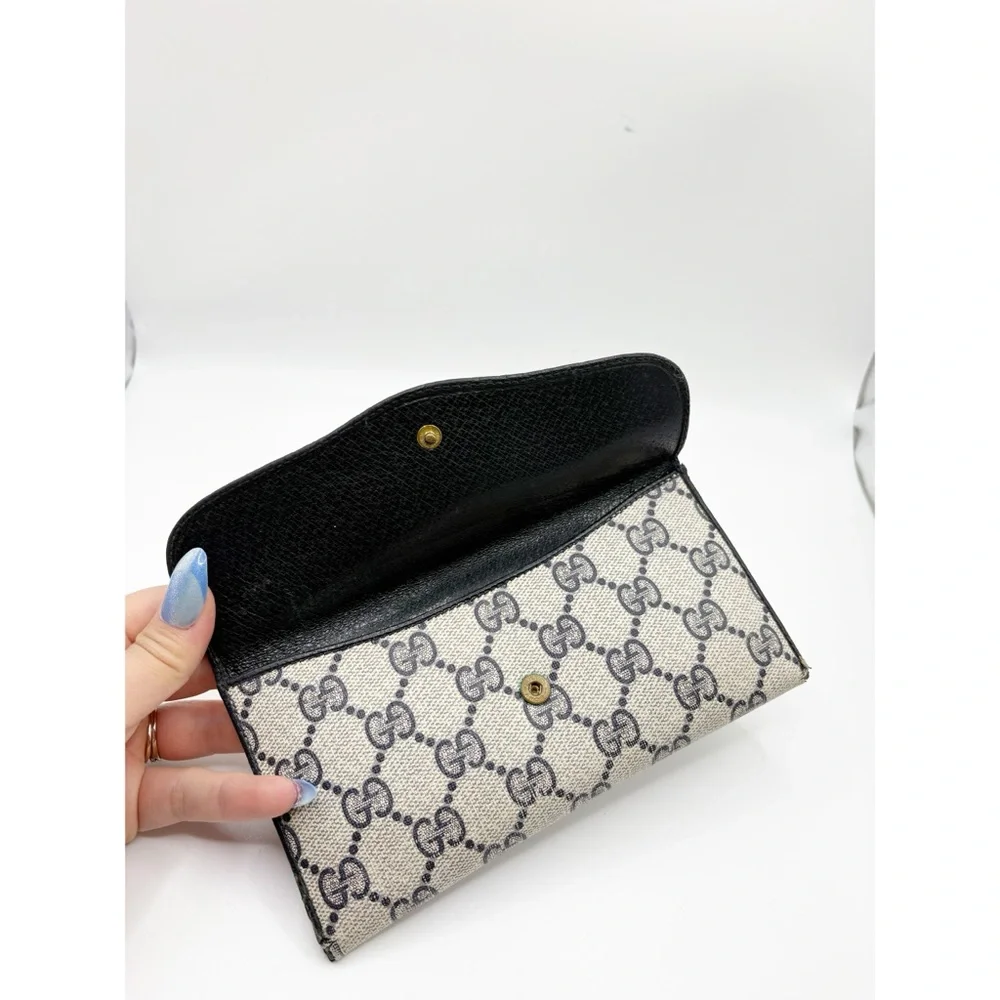 Gucci Authentic Vintage GG Logo Wallet‎ - Picture 3 of 11